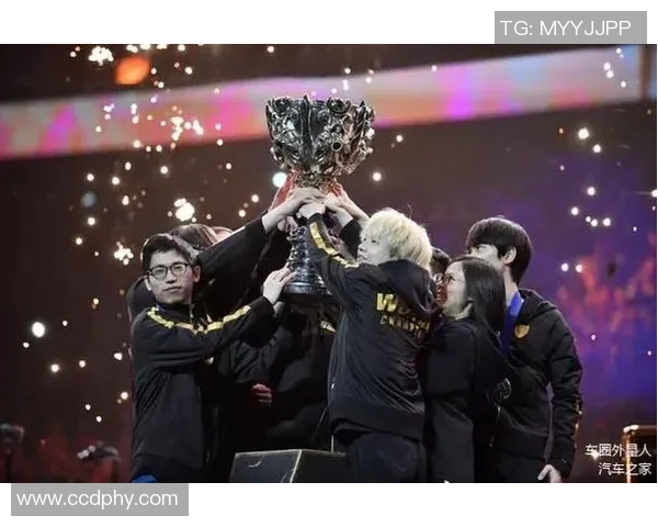 DOTA2战术解析FPX战队如何构建高效的转换体系与团队协作策略